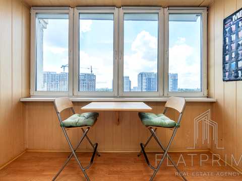 квартира за адресою Федора Ернста вул., 2