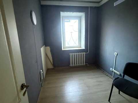 комерційна за адресою Академіка Корольова вул., 74а