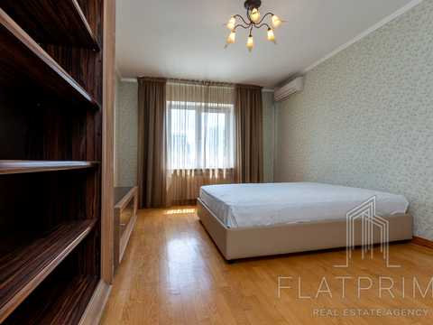 квартира за адресою Федора Ернста вул., 2