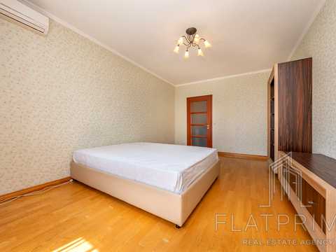 квартира за адресою Федора Ернста вул., 2