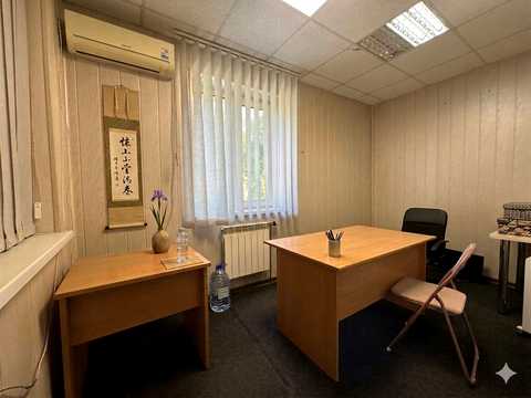 комерційна за адресою Новомостицька вул., 25