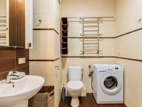 квартира за адресою Дегтярівська вул., 25а к1