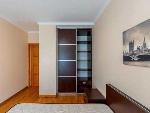 квартира за адресою Дегтярівська вул., 25а к1