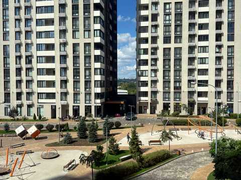 квартира за адресою Дніпровська набережна вул., 18-А