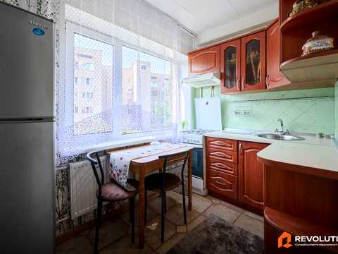 квартира за адресою Кирилівська вул. (Фрунзе), 117