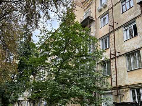 квартира за адресою Івана Мазепи вул. (Січневого Повстання), 4