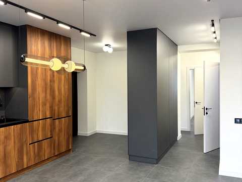 квартира за адресою Весняна вул., 12