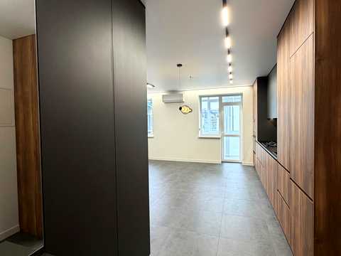 квартира за адресою Весняна вул., 12