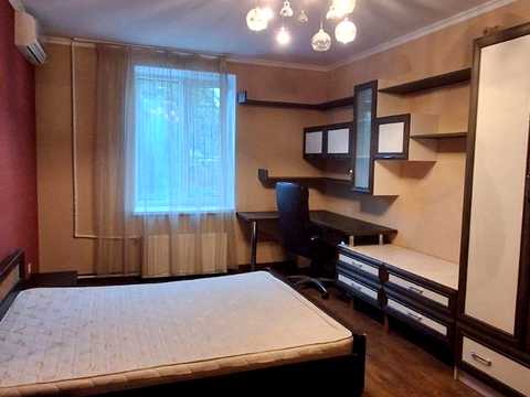 квартира за адресою Паркова вул., 77