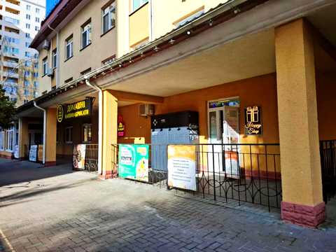 комерційна за адресою Валерія Лобановського просп. (Червонозоряний), 23