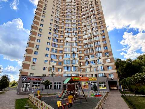 квартира за адресою Новопольова вул., 2 корп. 1