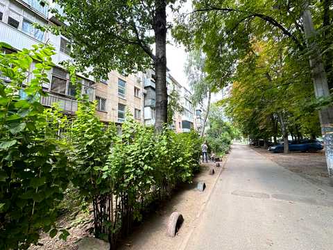 квартира за адресою Євгена Танцюри вул. (Генерала Петрова), 36