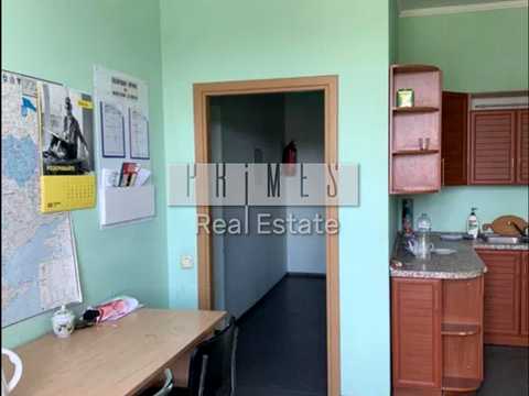 комерційна за адресою Київська вул., 15