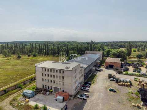 коммерческая по адресу Фастівська ул. (Генерала Ватутіна), 1