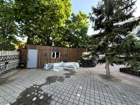 коммерческая по адресу Героев Днепра ул., 33