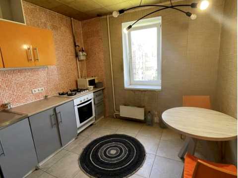 квартира за адресою Академіка Корольова вул., 71/1