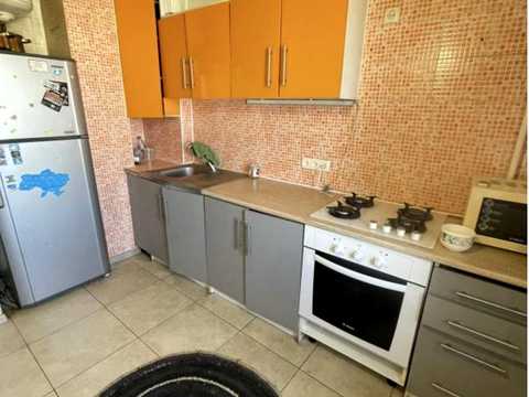 квартира за адресою Академіка Корольова вул., 71/1