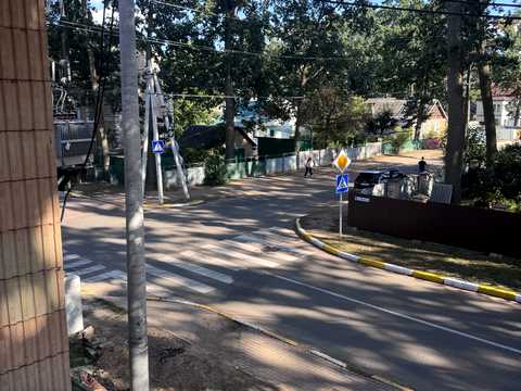 комерційна за адресою Павленка вул., 36