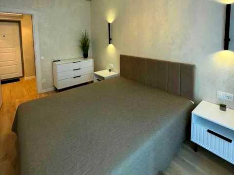 квартира за адресою Інститутська вул., 5