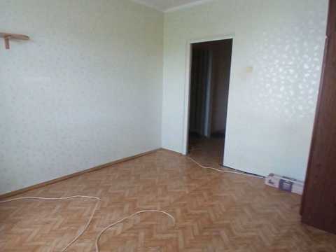 квартира по адресу Владимира Момота ул., 40