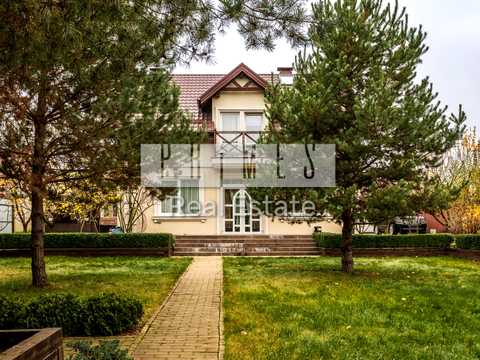 дом по адресу Максима Рильського ул.