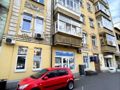 комерційна за адресою Жилянська вул., 41