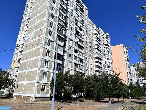 квартира за адресою Радунська вул., 46-Б