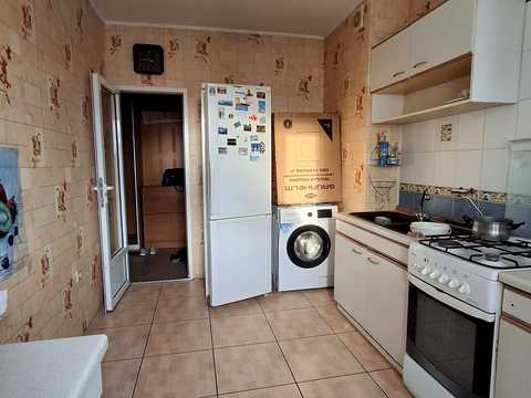 квартира за адресою Академіка Корольова вул., 44