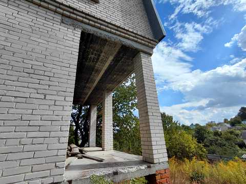 будинок за адресою с. Підгородне, Медова, 110