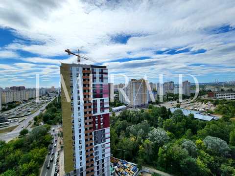 квартира за адресою Тепловозна вул., 28
