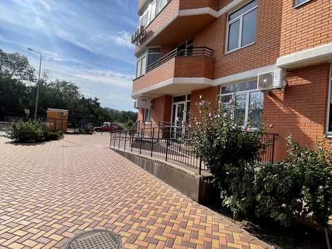 комерційна за адресою Овідіопольська дорога вул., 3/2