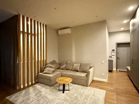 квартира за адресою Придорожна вул., 11Б