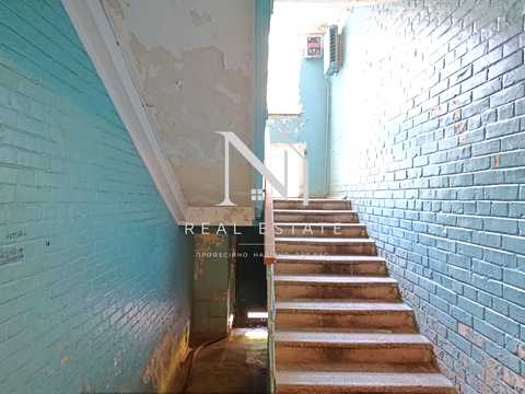 квартира за адресою Салютна вул., 22