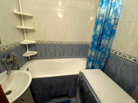 квартира за адресою Володимира Івасюка просп. (Героїв Сталінграду), 42