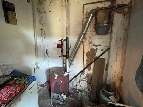 дом по адресу Центральна