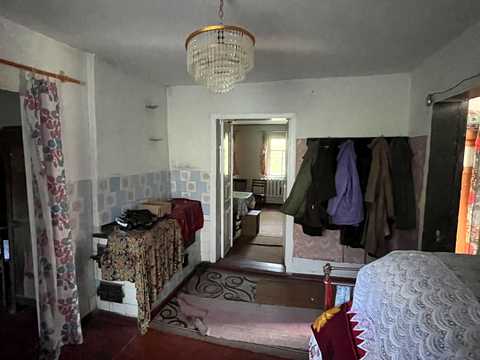 дом по адресу Центральна