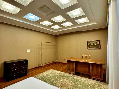 квартира по адресу Круглоуниверситетская ул., 3-5