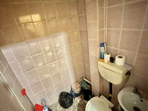 комерційна за адресою Генерала Чупринки вул. (Пушкіна), 42