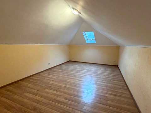 квартира за адресою Рівне, Дворецька вул., 40