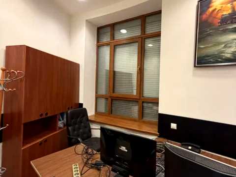 комерційна за адресою Верхня вул., 3/5