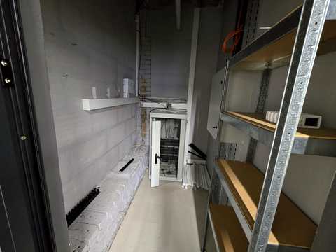 коммерческая по адресу Кияновский пер., 3