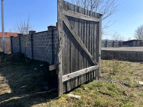 участок по адресу Канальна ул.