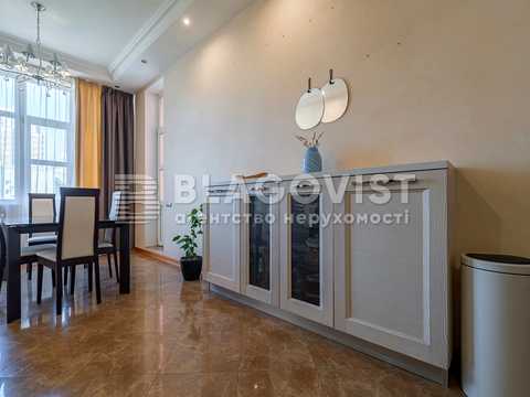 квартира за адресою Дмитрівська вул., 66
