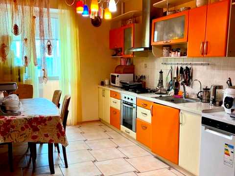 квартира за адресою Артеківська вул., 12