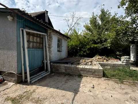 будинок за адресою Дніпрових Хвиль вул. (Осетинська)