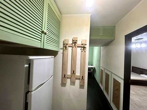 квартира за адресою Академіка Заболотного вул., 18