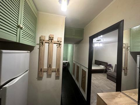 квартира за адресою Академіка Заболотного вул., 18