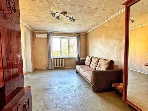 квартира за адресою Зарічний 4-й , 32