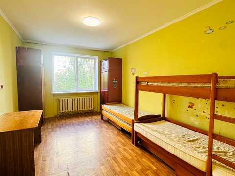 квартира за адресою Анни Ахматової вул., 35