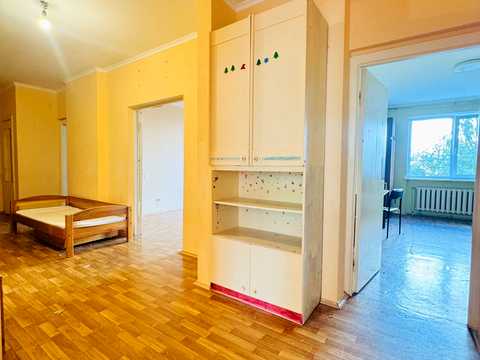 квартира за адресою Анни Ахматової вул., 35